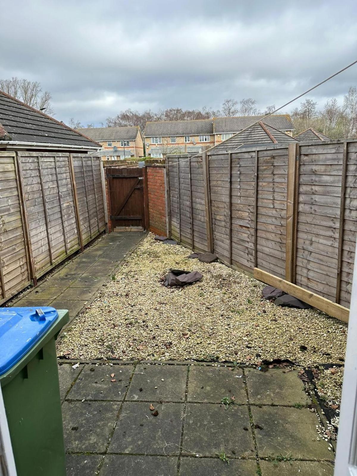 Lovely Two Bedroom Flat Thamesmead  Exterior foto